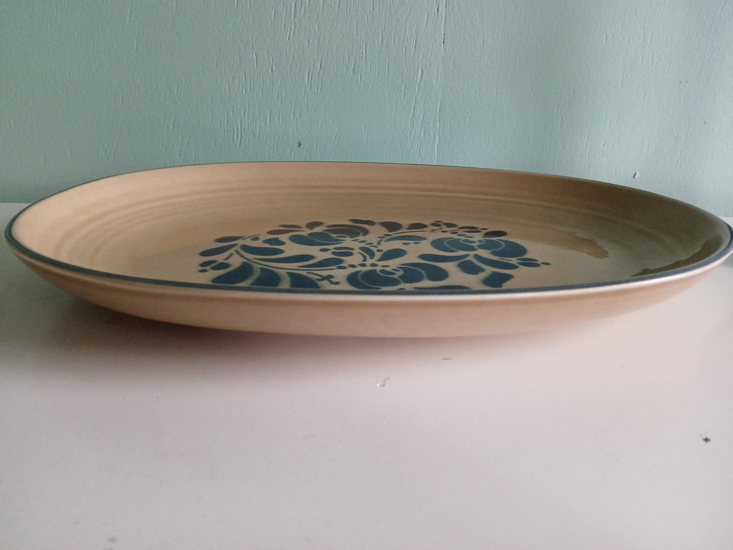 14"serving Plater Pfaltzgraff Brown With Blue Floral