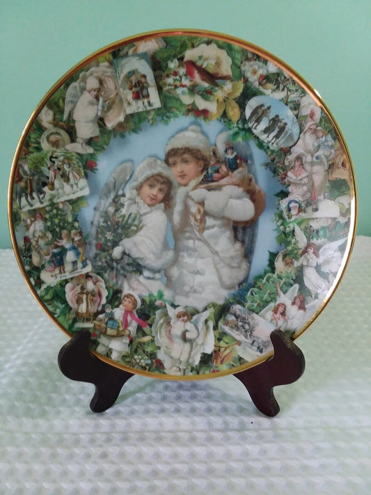 Angels Christmas  collector plate/victorian / collectible  2360B