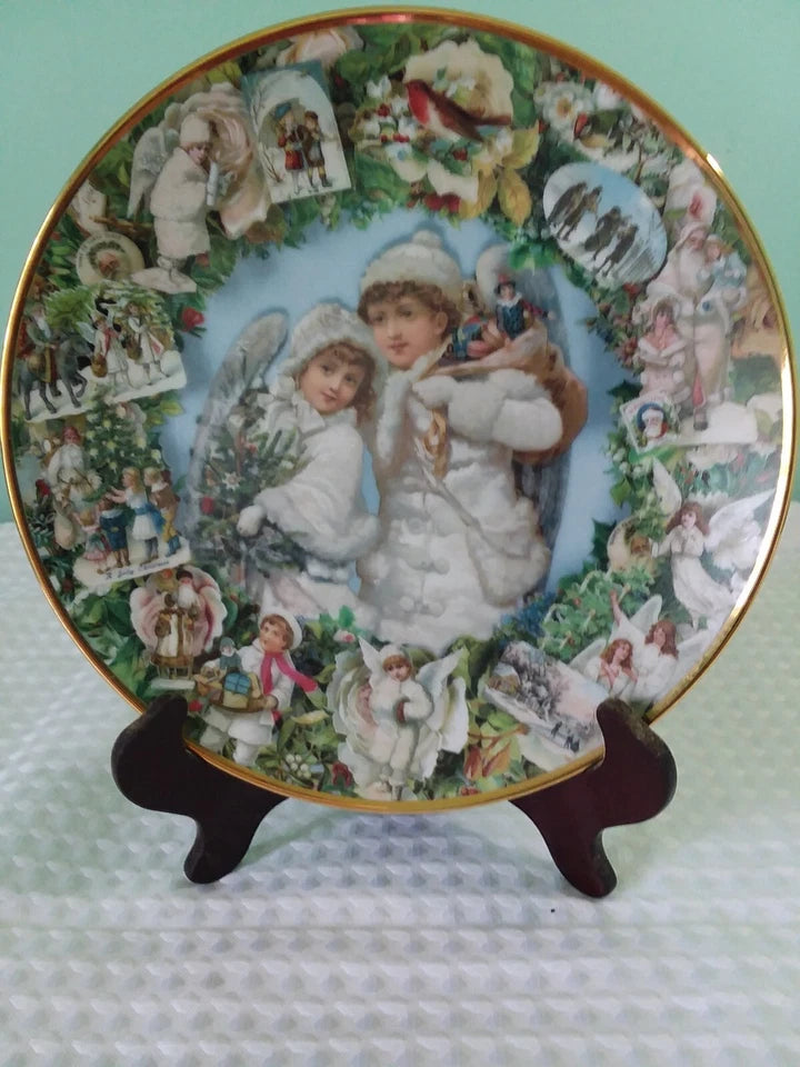 Angels Christmas  collector plate/victorian / collectible  2360B