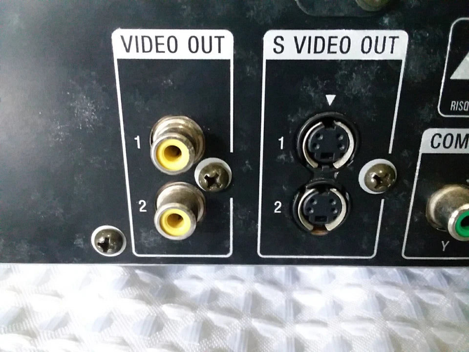 SONY DVD/CD Player DVP-S360