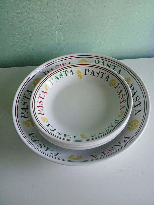 vntg Pasta bowl set