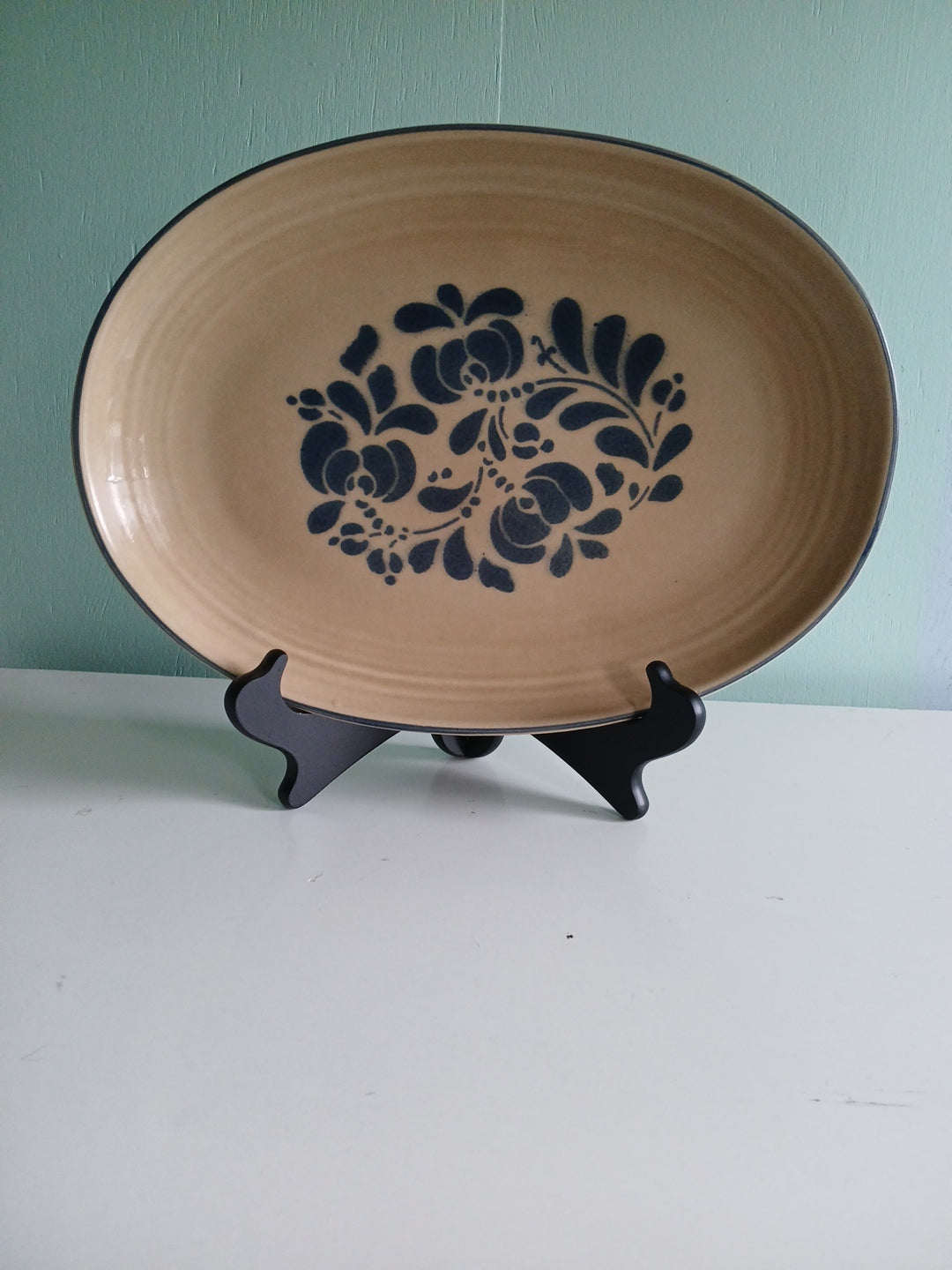 14"serving Plater Pfaltzgraff Brown With  Blue Floral