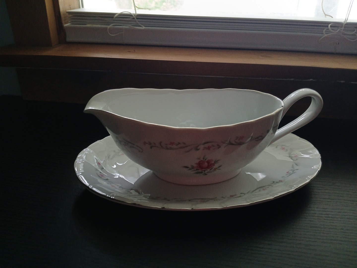 Royal Swirl fine china gravy boat with under plate ,silver trim and pink rose MS