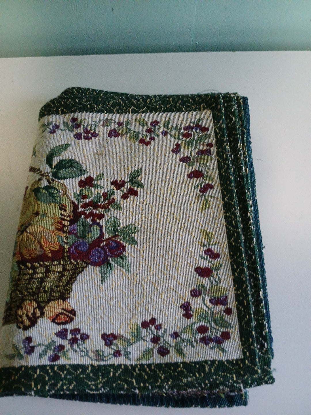 8 piece country placemat set . Fruit and flowers tapestry