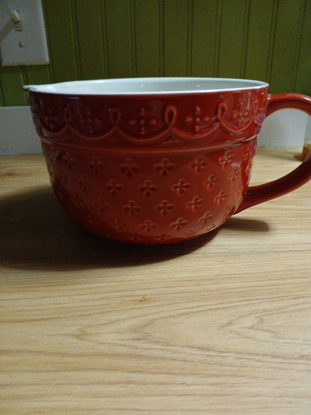 Red Ceramic Mixing Bowl with Handle-scalloped pattern design