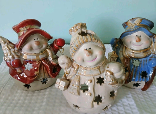 Snowman Family candle holders Gold Trim ,wearing Hats And Scarfs